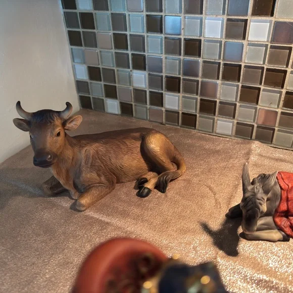 Regal Nativity Scene Figurines